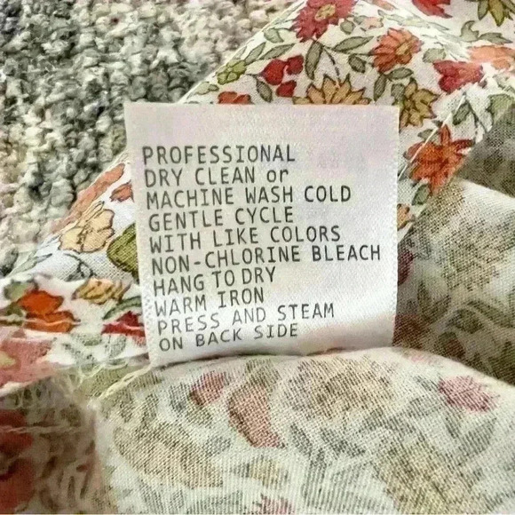 Cynthia Rowley | Women’s Floral 3/4 Sleeve Blouse with Ties | Size Large - Picture 13 of 13